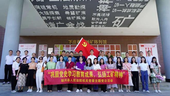 年轻人找工作，应该厚积薄发还是边工作边学习？